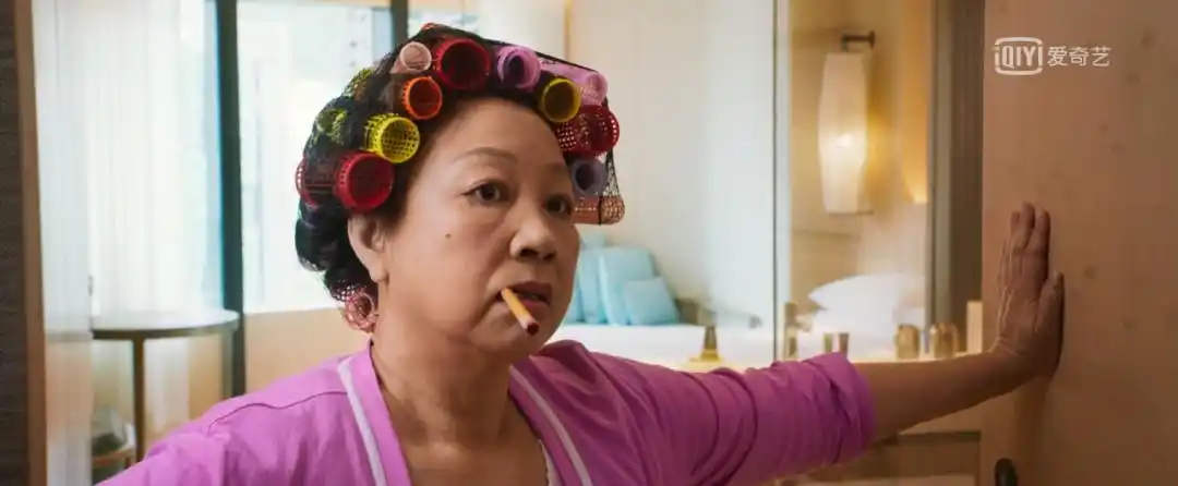 还有《功夫》里,经典的包租婆.