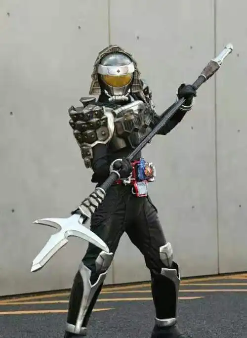 假面骑士黑影·真 松果能量铠甲