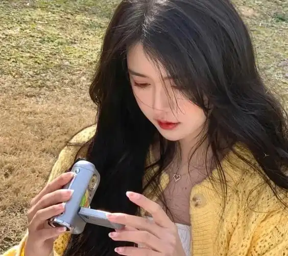 优质女生真人头像  #女生头像