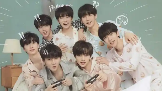 时代少年团刘耀文16岁生日严浩翔张真源等全队员送祝福