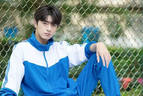 超帅气林一清新壁纸清新校草林一同学