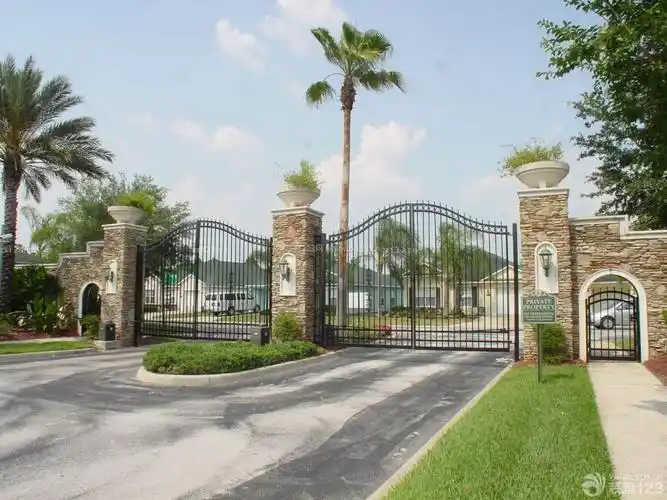 乡村别墅实木大门图片大全_装修123效果图