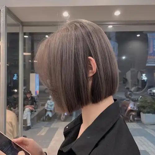 短发好看的颜色