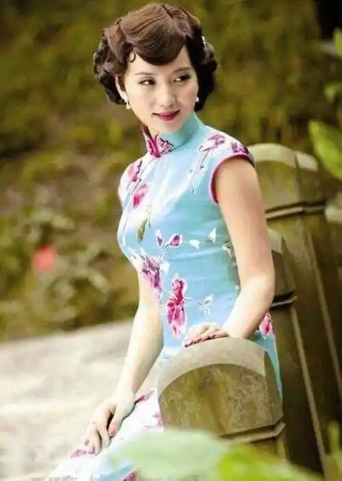 女星谁最合适穿旗袍?张曼玉,李嘉欣太惊艳,陈好才是风情万种_腾讯新闻