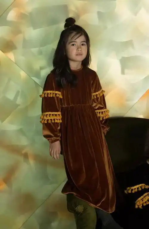 海泡绿棱镜粉2021春夏童装色彩趋势分析