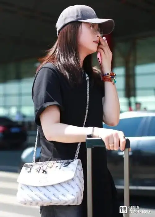 蒋欣终于瘦下来了!瘦30斤不止 颜值衣品直接开挂,35岁秒变19岁