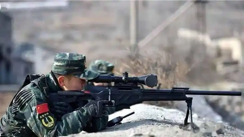 武警新式特战虎斑迷彩系列作战服究竟有什么魅力?