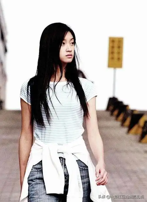 甩掉陈思诚,嫁给朱亚文,拒绝导演潜规则,沈佳妮活得多硬气