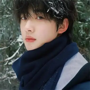 冬天氛围感帅气男生头像图片-男生头像-糖果壁纸