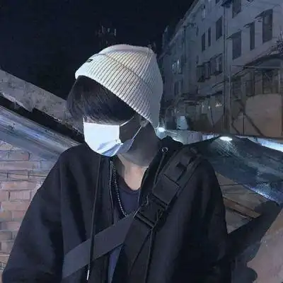 戴口罩/因为他说 彼方尚有荣光在_男生头像_我要个性网