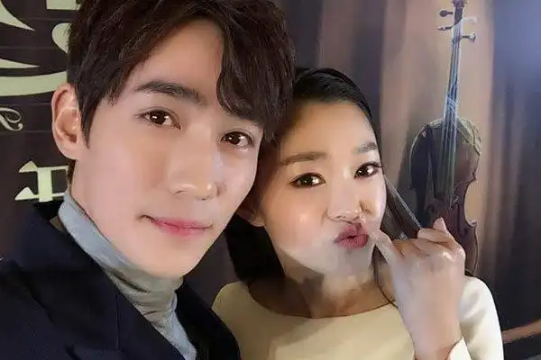 宋轶朱一龙是什么关系朱一龙和宋轶官宣恋情了嘛