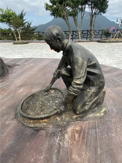 玻璃钢人物雕塑玻璃钢劳动人物雕塑联尖玻璃钢树脂工艺品