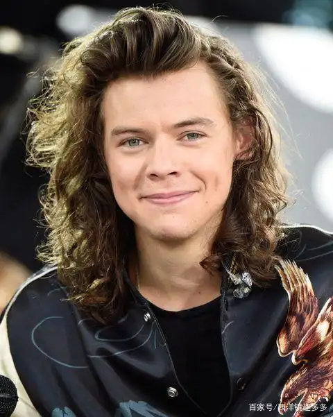 长发是检验男人颜值的标准?来看看这些男星的长发造型吧