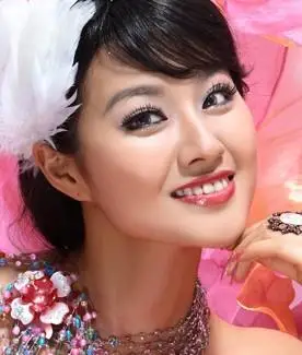 央视星光大道获奖歌手春天·来我们宁阳县演出.