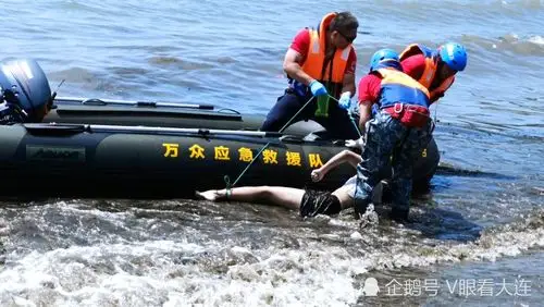 大连星海湾大桥下发现一年轻女子遗体已被打捞上岸正寻找家属