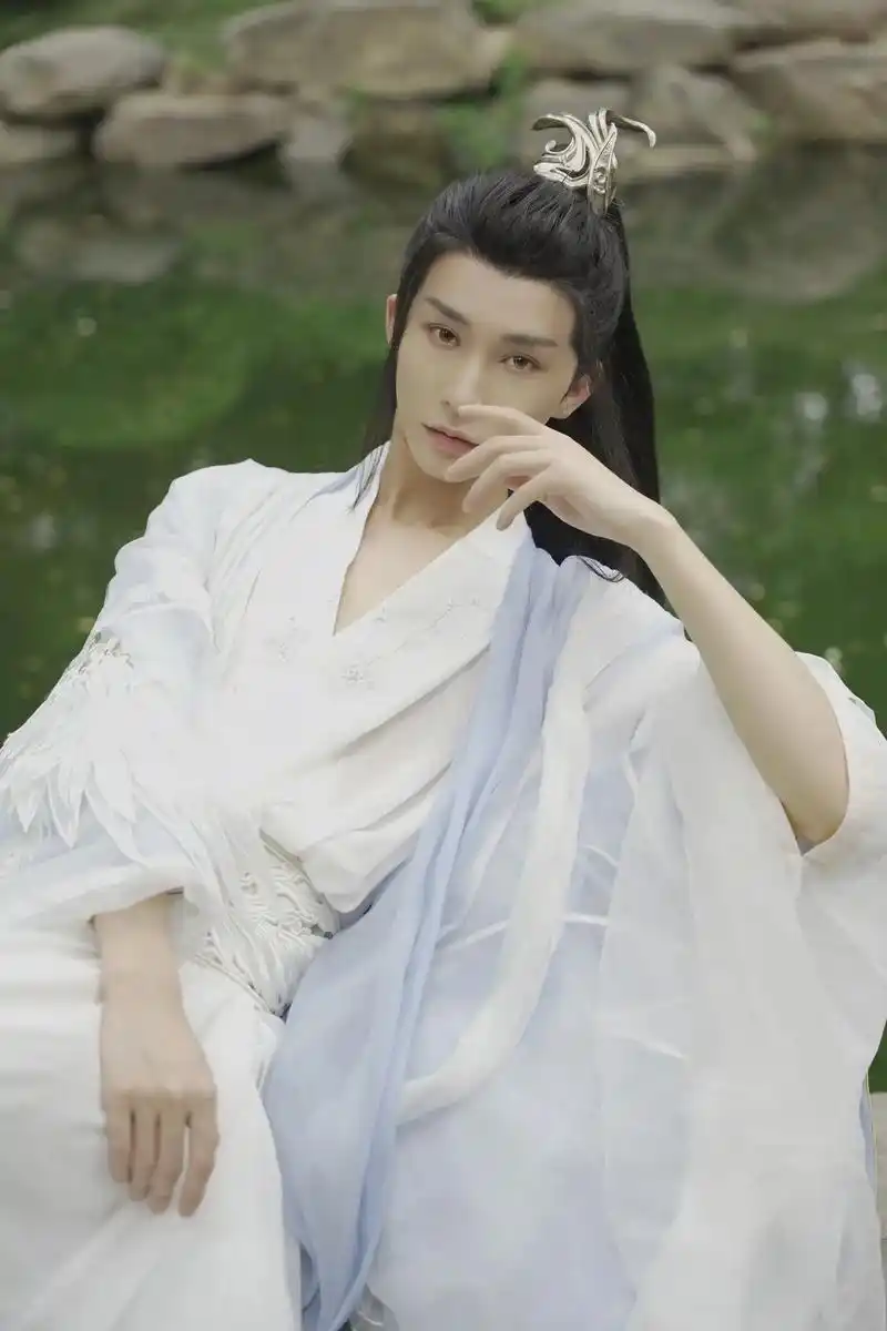 九尾小哥哥的返图回来啦.感谢帅哥对工作室认可, 今日古风花美 - 抖音