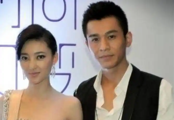 古装美男乔振宇