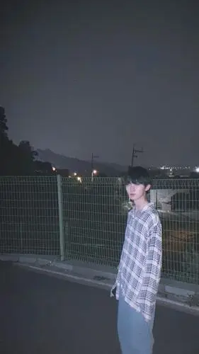 "国风少年"马嘉祺,少年感融合禁欲男友风穿搭,难怪能圈粉无数