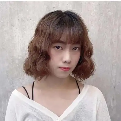 短发怎么烫好看?这四种超人气网红烫发,只要能中三种你就是女神