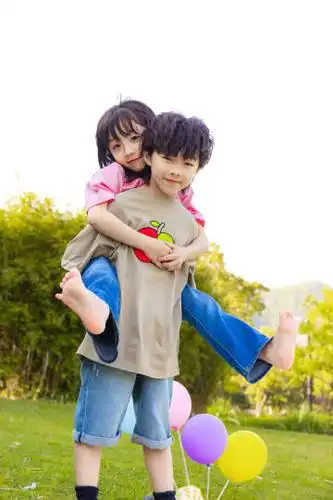 沈佳昕baby沈新博