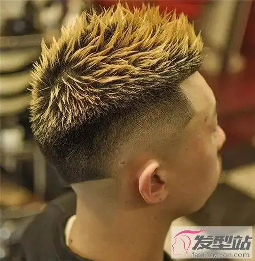 男士莫西干发型经典发型帅哥必备