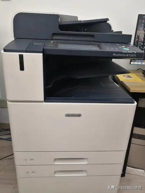 为什么打印机打出来是空白的(解决打印机蓝屏半截和中间空白)(1)