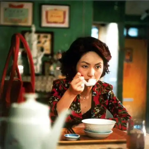 李碧华笔下的《饺子》:为葆青春口腹无魇,食色男女贪欲贪欢