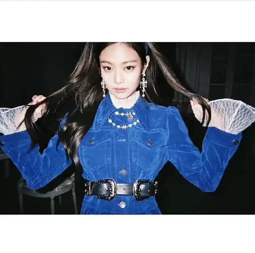 jennie solo