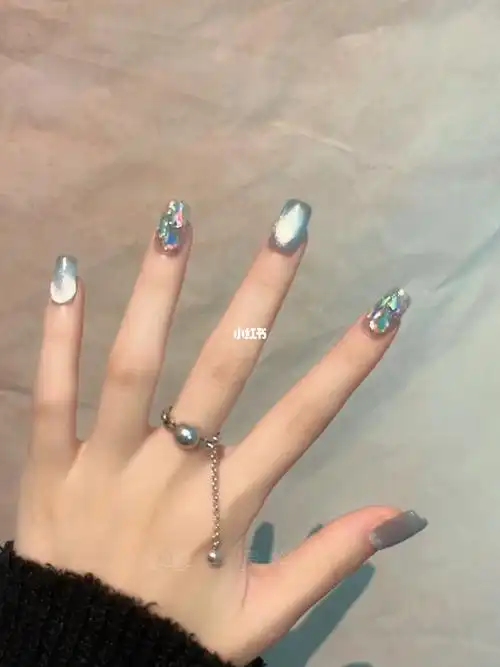 秋冬氛围冰雪猫眼美甲