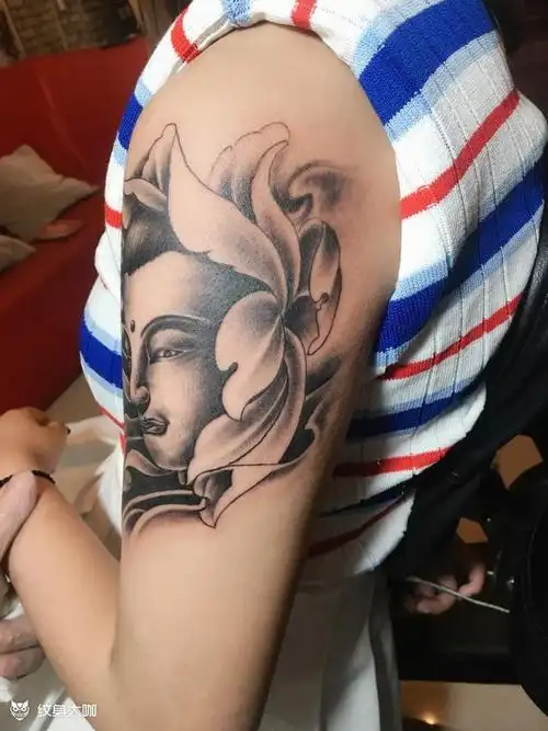 莲花佛_纹身图案手稿图片_刺惊魂的纹身作品集