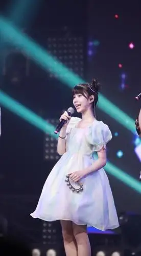 那英薛之谦等与李昕融共同出席抖音看见音乐计划收官盛典