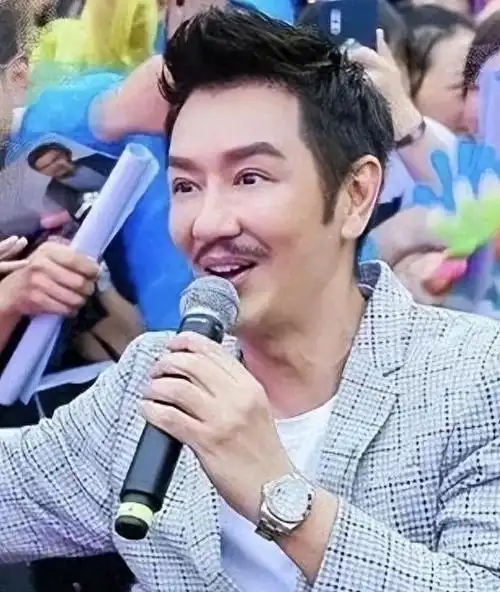 脸部塌方发腮油腻这些颜值崩塌的男神你还能认出谁