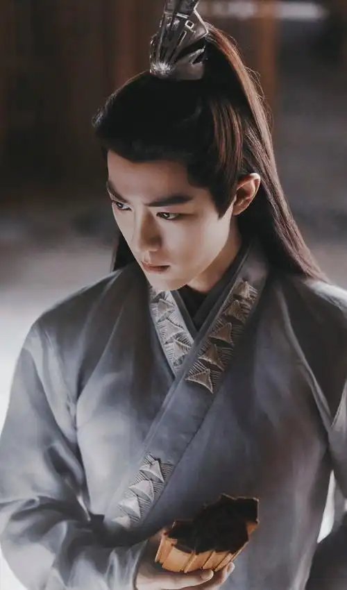 网传肖战将拍郑晓龙的戏,又是一部古装剧,粉丝:女主是谁?