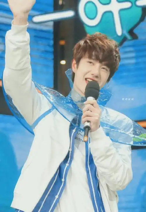 王一博超话|#王一博#愿你平安喜乐,万事顺意,无论是现在还是未来,我们