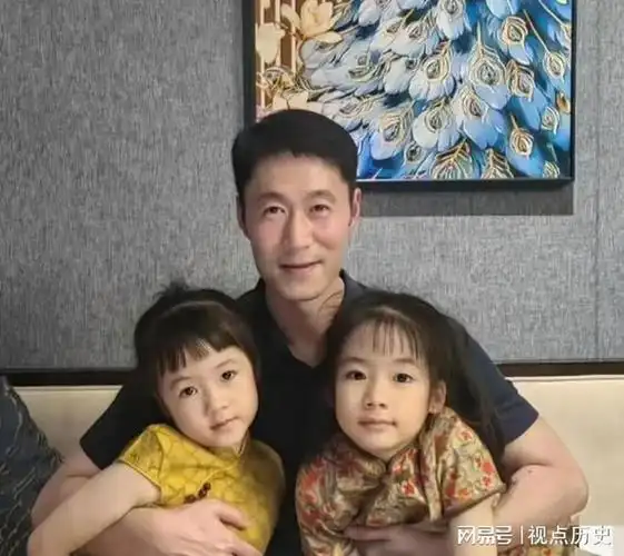 王励勤两个女儿颜值超高,继承了父母的优点