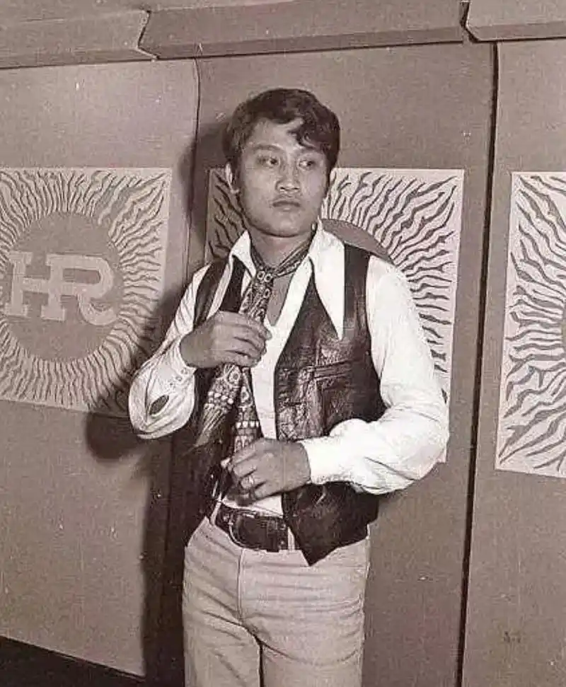 歌手万沙浪个人资料:因上春晚火遍全国,摔成重伤后被前女友照顾,如今