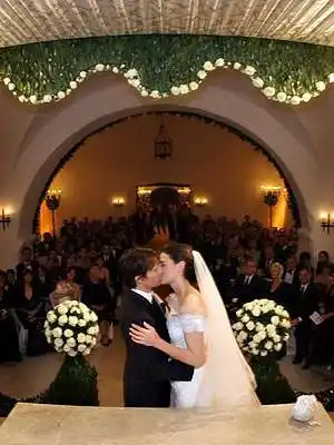 汤哥在罗马举行世纪婚礼(加载中)