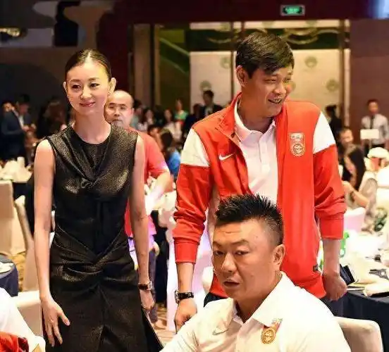 范志毅宁娶不三嫁的女子,竟然是熟人!