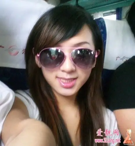 反串达人叶紫涵生活"男装"照曝光!惊!(第3页)