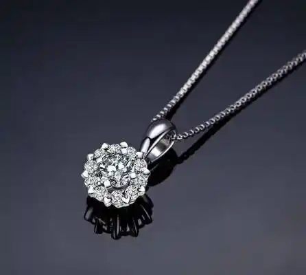 白金钻石吊坠
