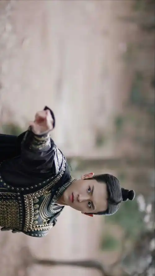 张哲瀚[超话]#93#张哲瀚考古频道# 如意芳霏> - 徐晋-睡前发组送貂