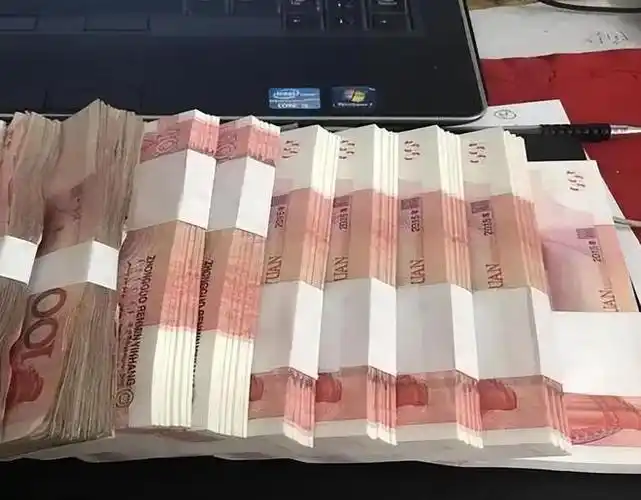 95后美女冯双双,承诺"谁给我40万救父,我就嫁给谁",后咋样