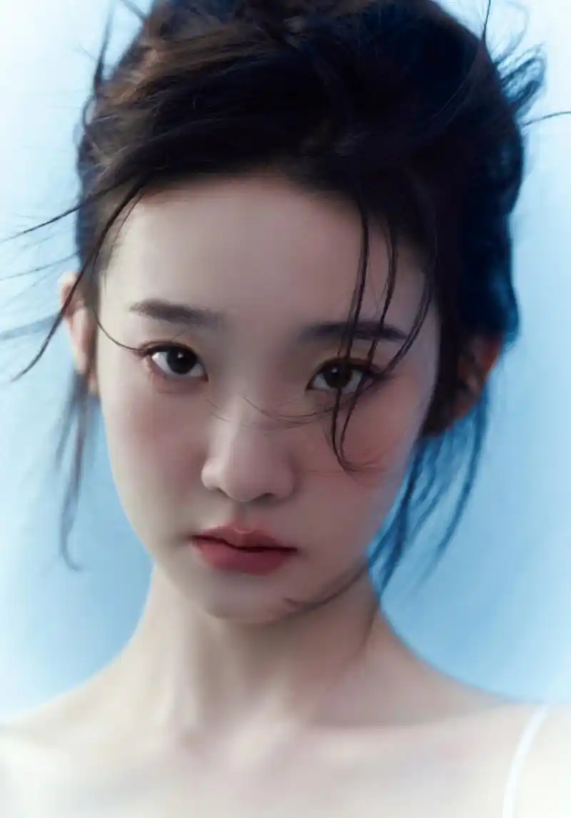 张艺凡这一套写真太有仙气了