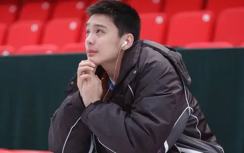 "|杨鸣|球衣|我与你_新浪新闻