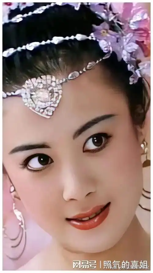 昔日内地第一美人傅艺伟,如何从巅峰跌落到谷底!