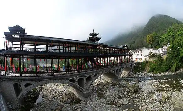 恩施白杨坪麂子渡的春天约你幽会,今年不去就只能等明年了