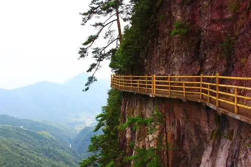 大地:致敬三十岁环中国旅行之江西明月山