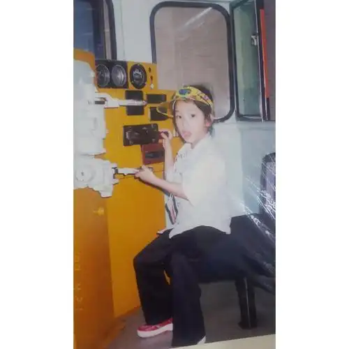 最后附赠彩蛋,小时候的秀秀子赞你的回应回应请先登录, 或注册