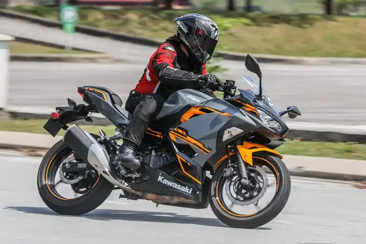 川崎小忍者250官方报价2019款川崎小忍者