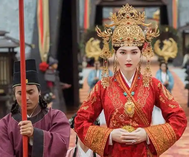 原创唐嫣发文称谢谢大家的祝福热评第一的男艺人是位熟悉的老朋友